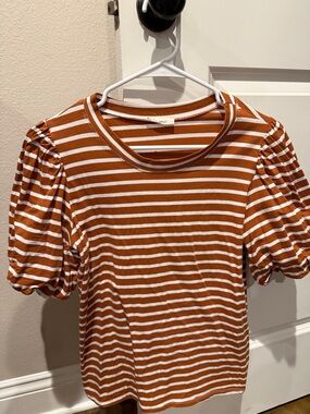 Striped Puff Sleeve Tee in Rust and White
